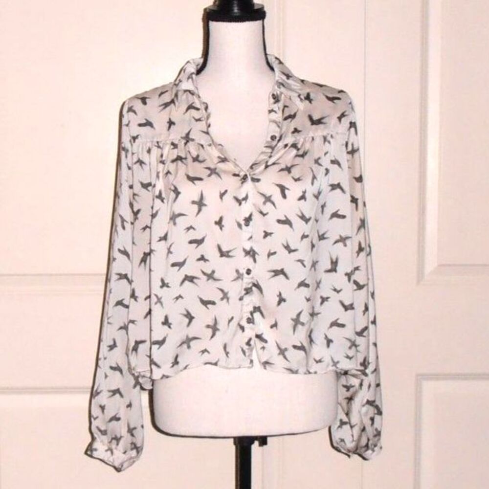 🟢 Forever 21 Love21 Bird Print Blouse – XS Dolman Sleeve Lightweight Top